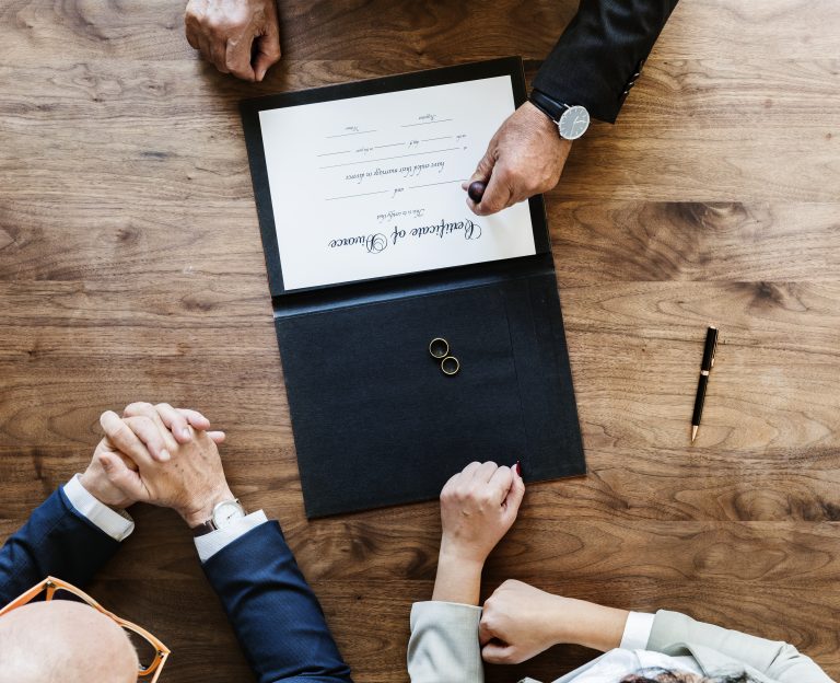 Audiência de instrução e julgamento no divórcio litigioso: tudo que você precisa saber.